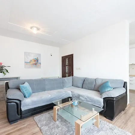 Апартаменты La Sierra *mini Pools Apartment* *