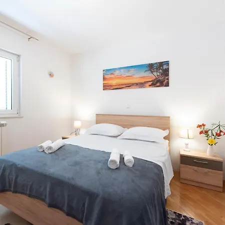 Apartman La Sierra *mini Pools Apartment*