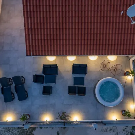 Apartman La Sierra *mini Pools Apartment*